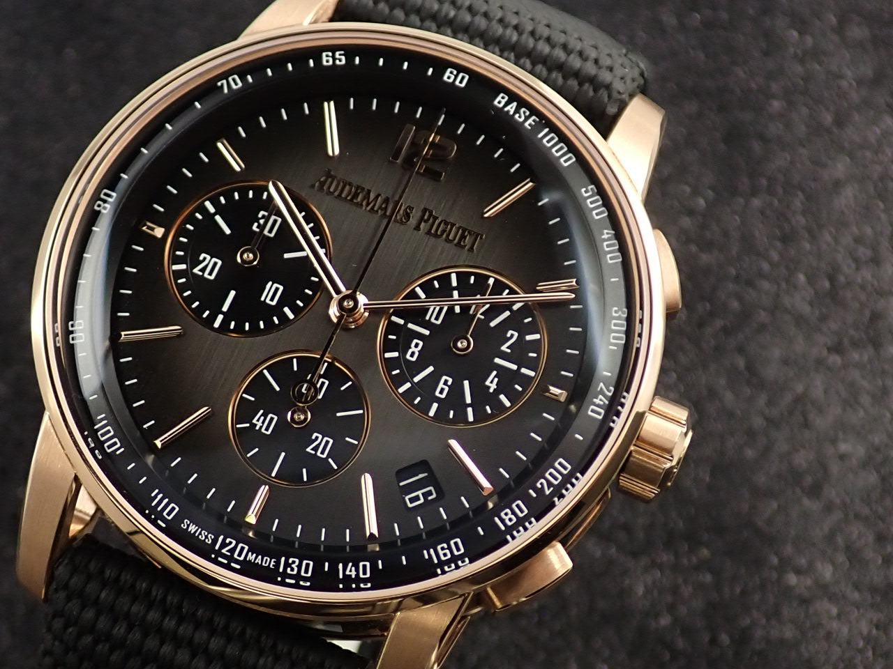 CODE 11.59 バイ オーデマ ピゲ クロノグラフ Ref.26393NR.OO.A002KB