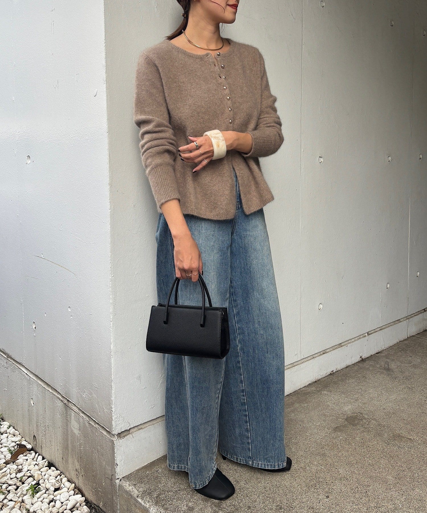 全骨格キレイ見え】【4色展開】ラクーンペプラムカーディガン