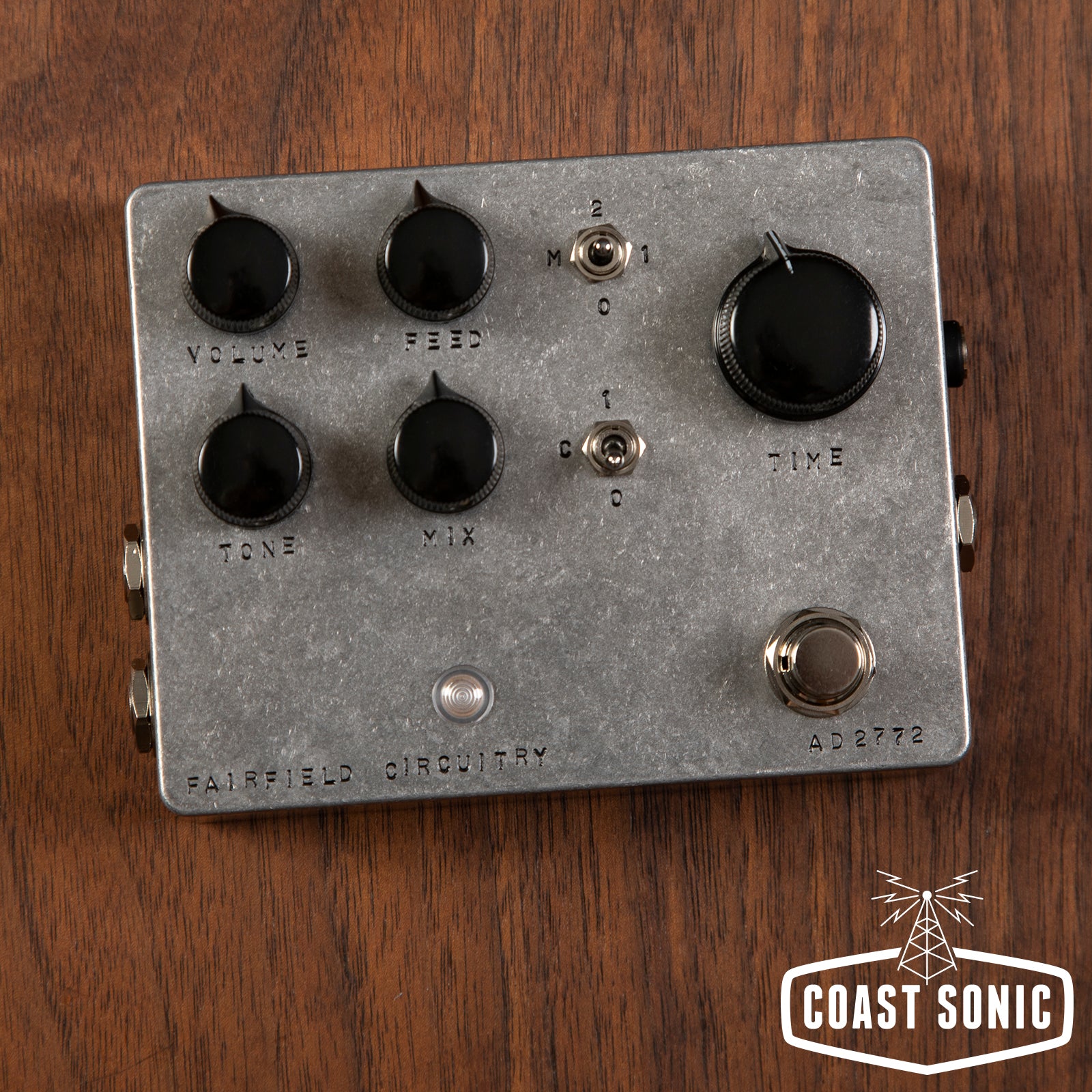 Fairfield Circuitry Meet Maude Analog Delay