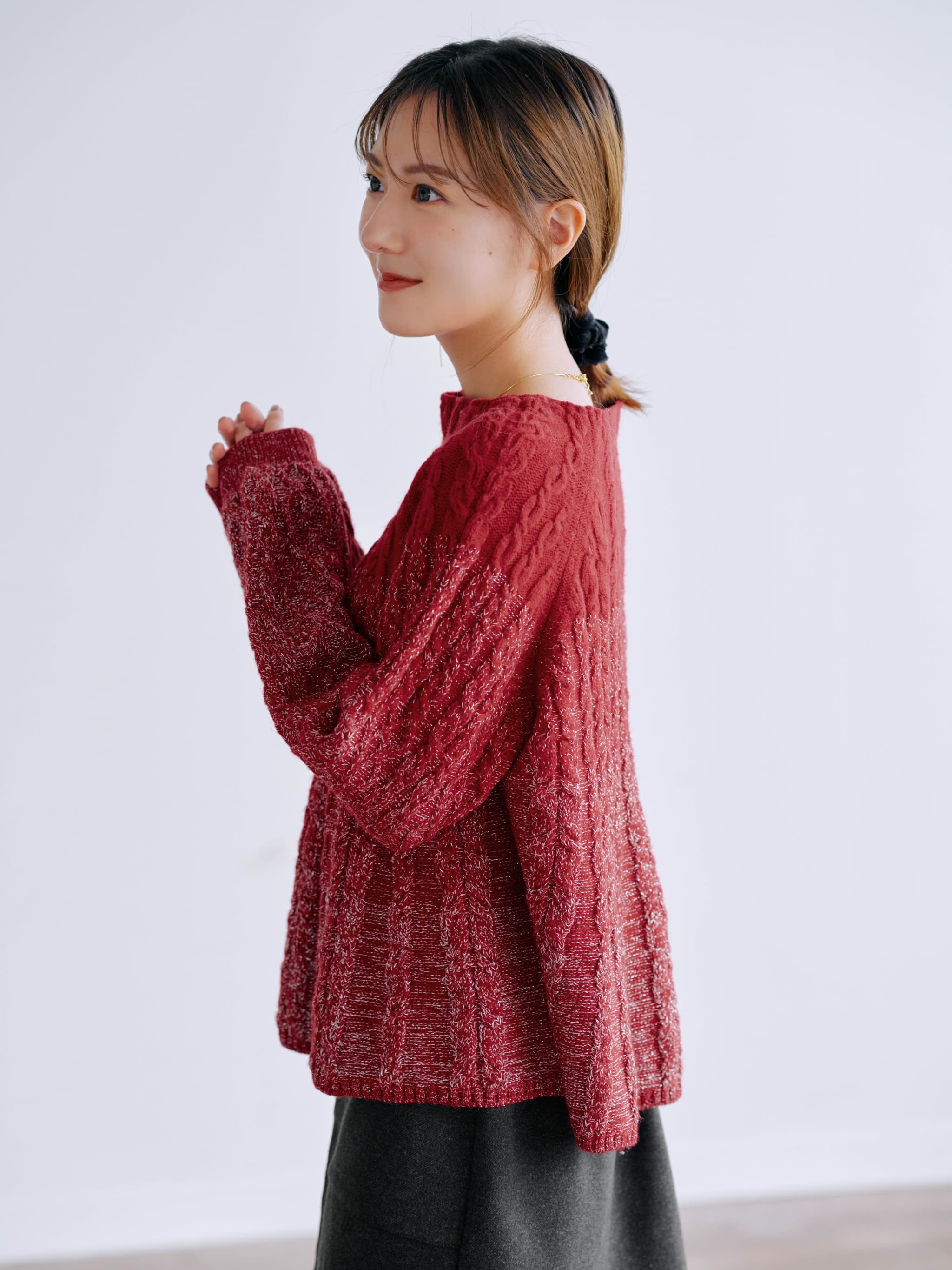 ラメグラデーションケーブルニット | 小柄・低身長女性向け