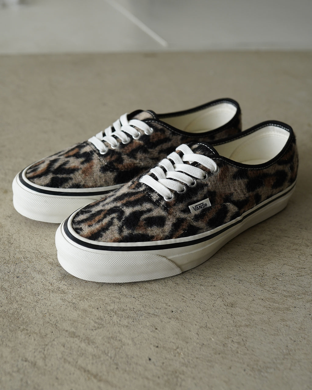 VANS PREMIUM オーセンティック ヘアリーレオパード ヴァンズ