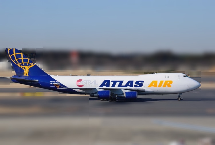 04451 Phoenix ATLAS AIR / アトラス航空 B747-400 N408MC 1:400 お