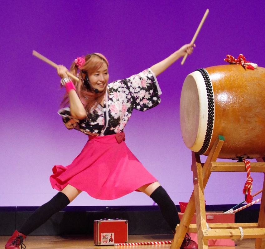 大道芸人ハッピースマイルみき