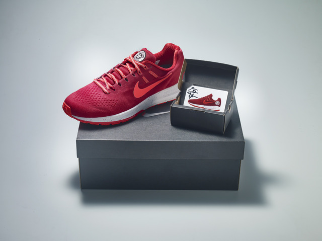 大迫傑、自らデザインを手がけた「ナイキ エア ズーム ストラクチャー