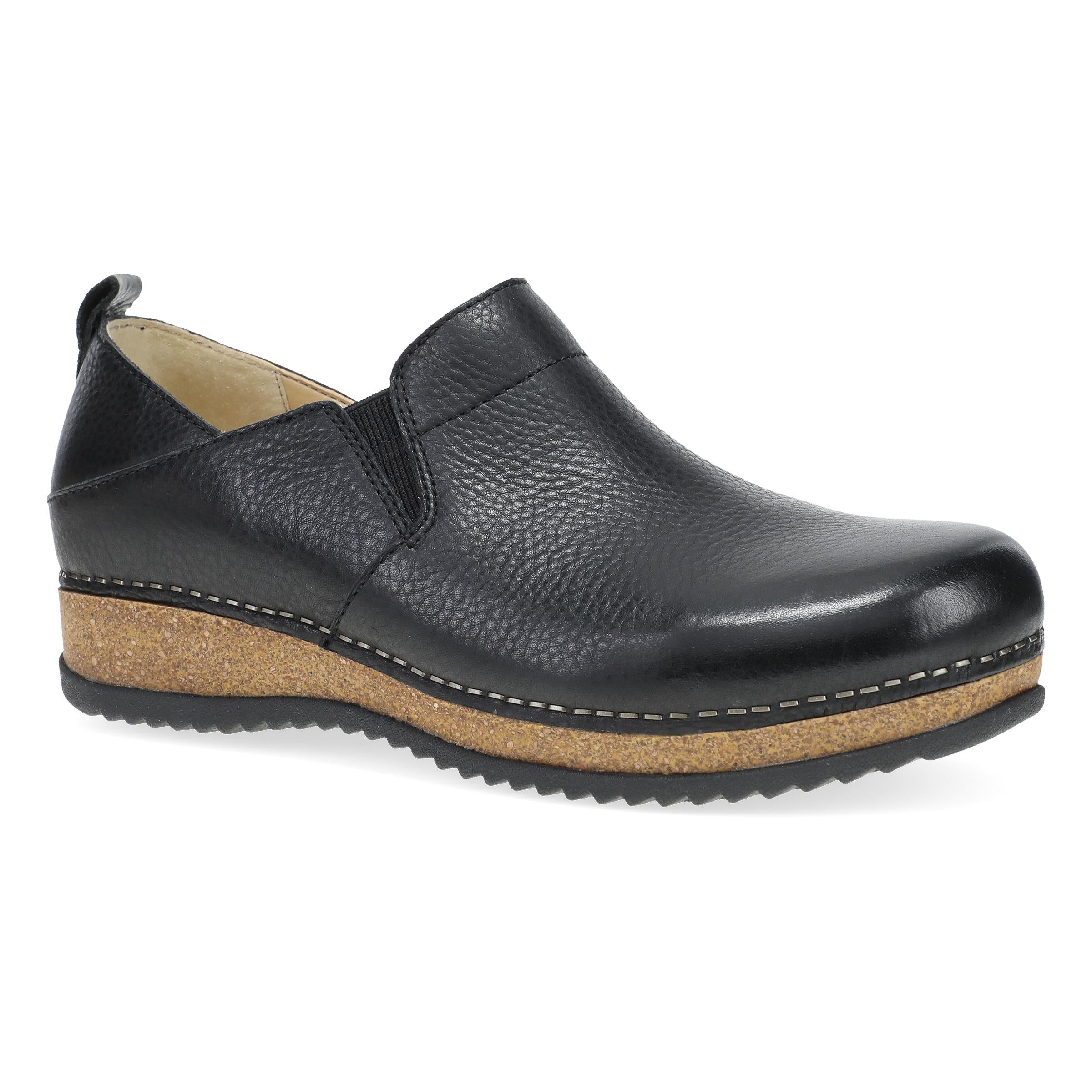 Meara Black Waxy Milled – Dansko