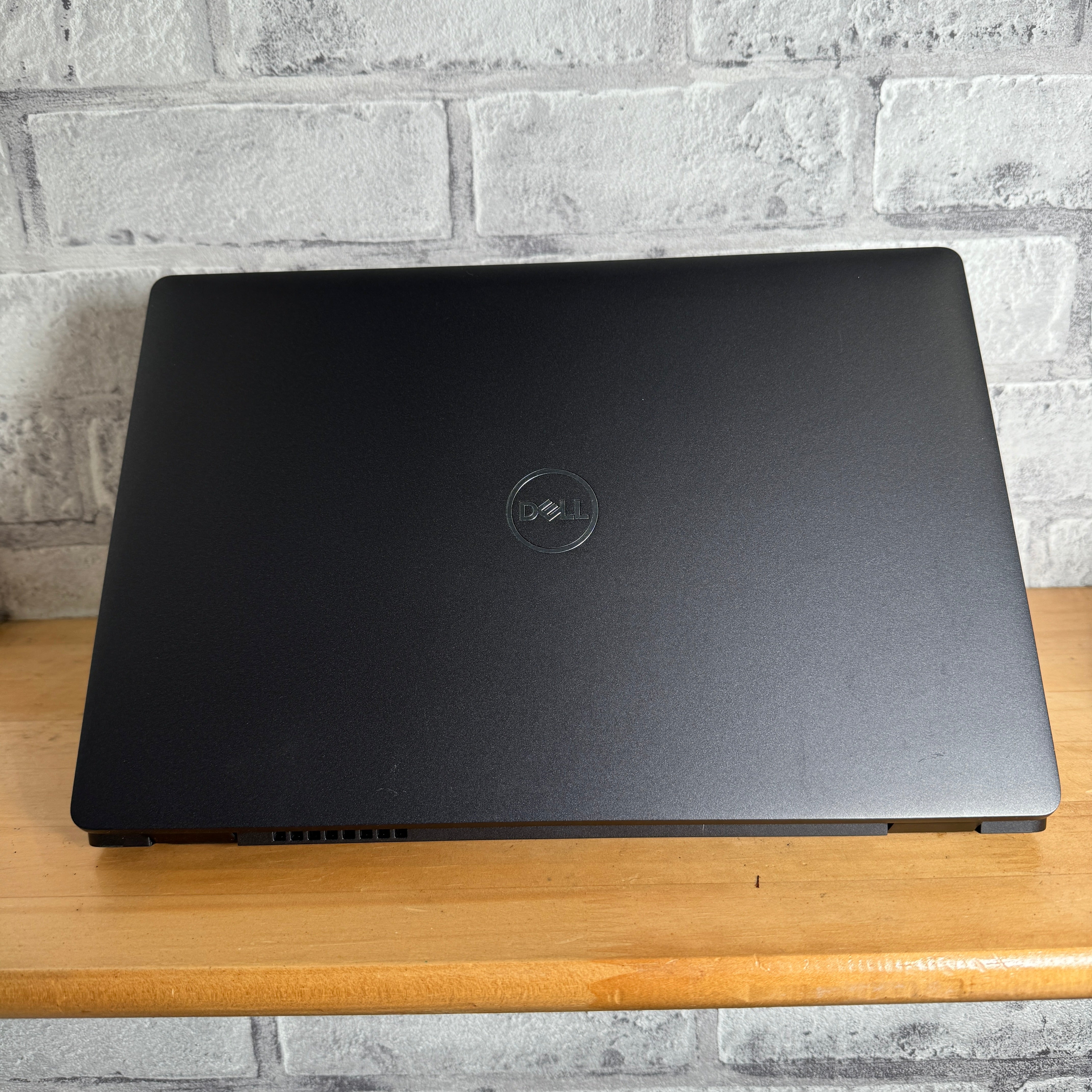 MacBook Pro 16 インチ 2019 スペースグレイ Core i7 2.6 GHZ SSD 16GB