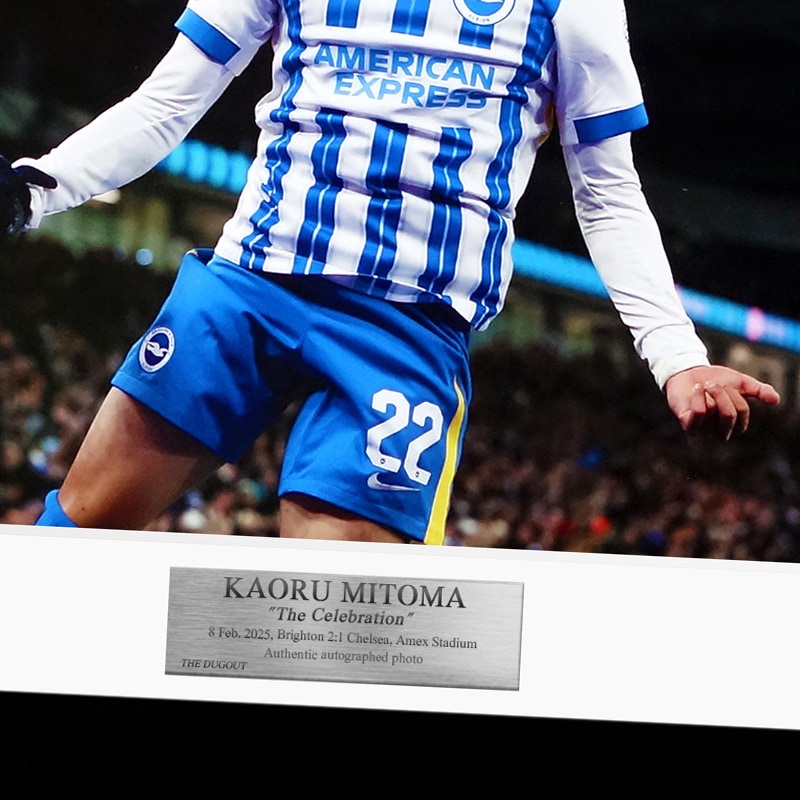 メモラビリア】三笘薫 直筆サイン入りブライトン2024-25フォト特製