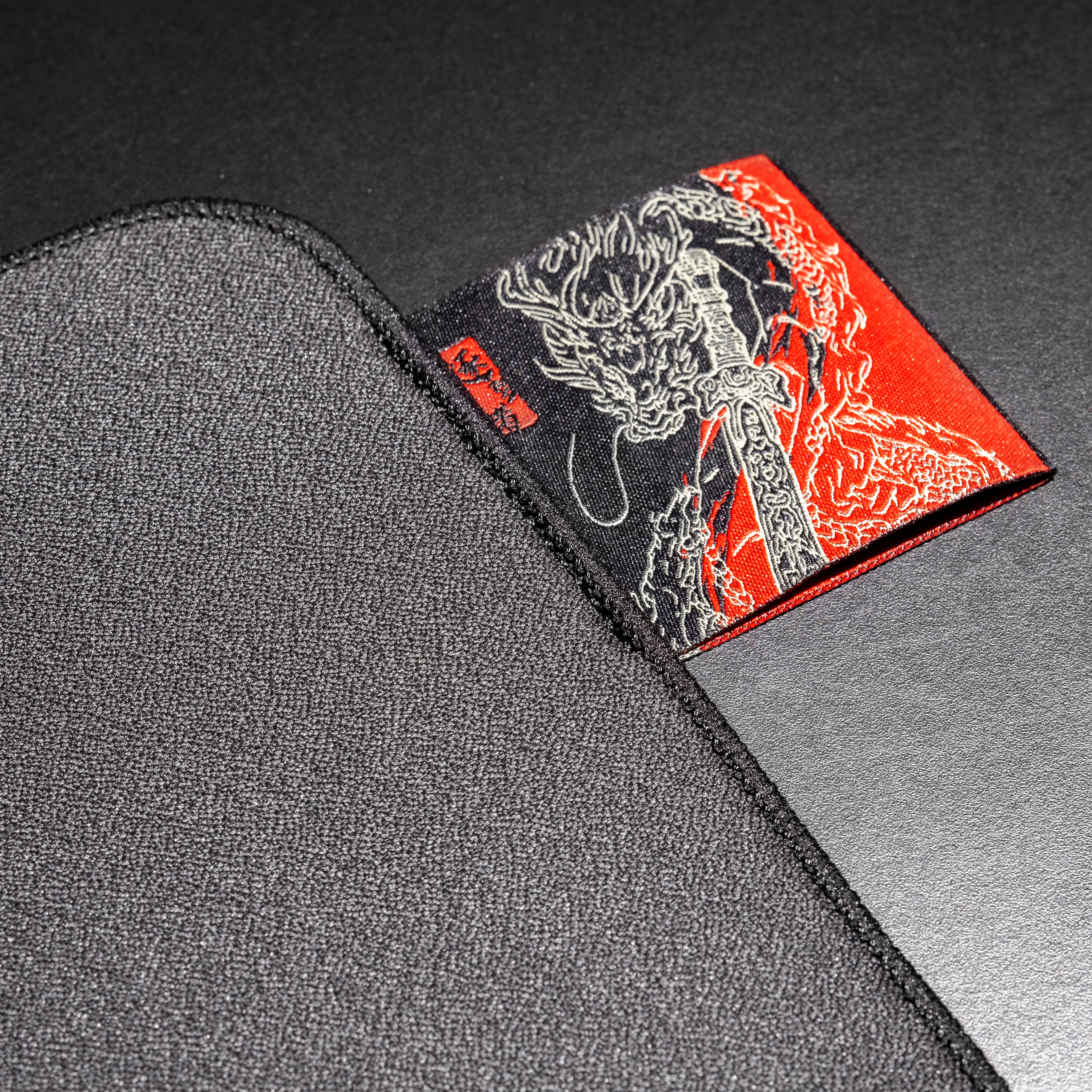 Dream Gamer 淵 スピード寄りバランスタイプ ゲーミングマウスパッド