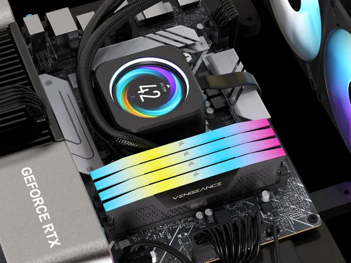 DOMINATOR® PLATINUM RGB 32GB (2x16GB) DDR5 DRAM 5200MHz C38 Memory