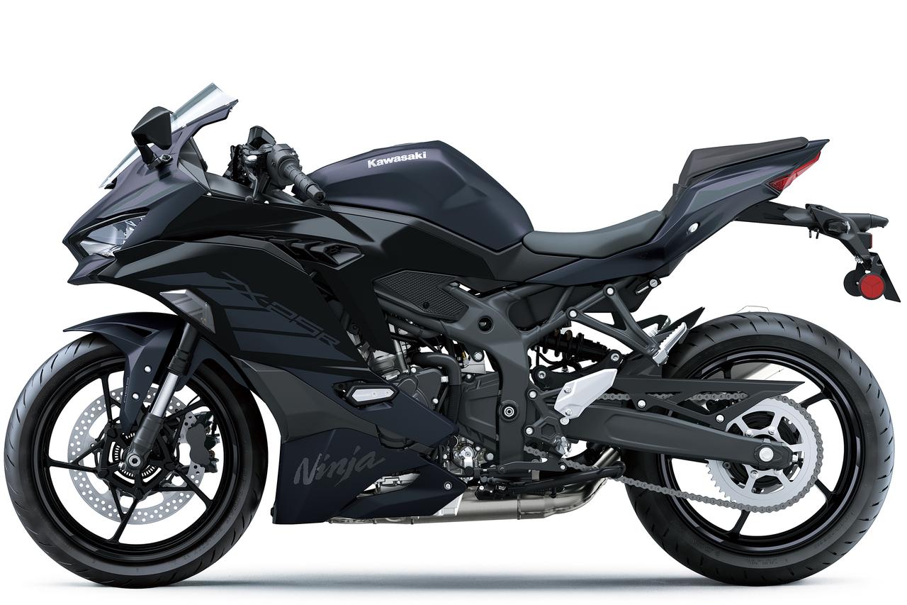 1番目の画像 - 【写真3枚】カワサキ「Ninja ZX-25R SE」2025年モデル