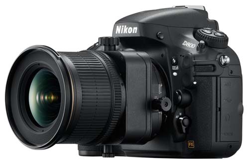 ニコンD800はPC-E 24mm f/3.5Dとの組み合わせでアオリが使えない