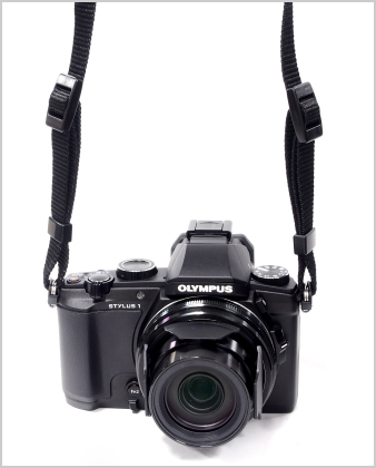 005427]ショルダー ストラップをデジタルカメラへ取り付ける方法 | OM