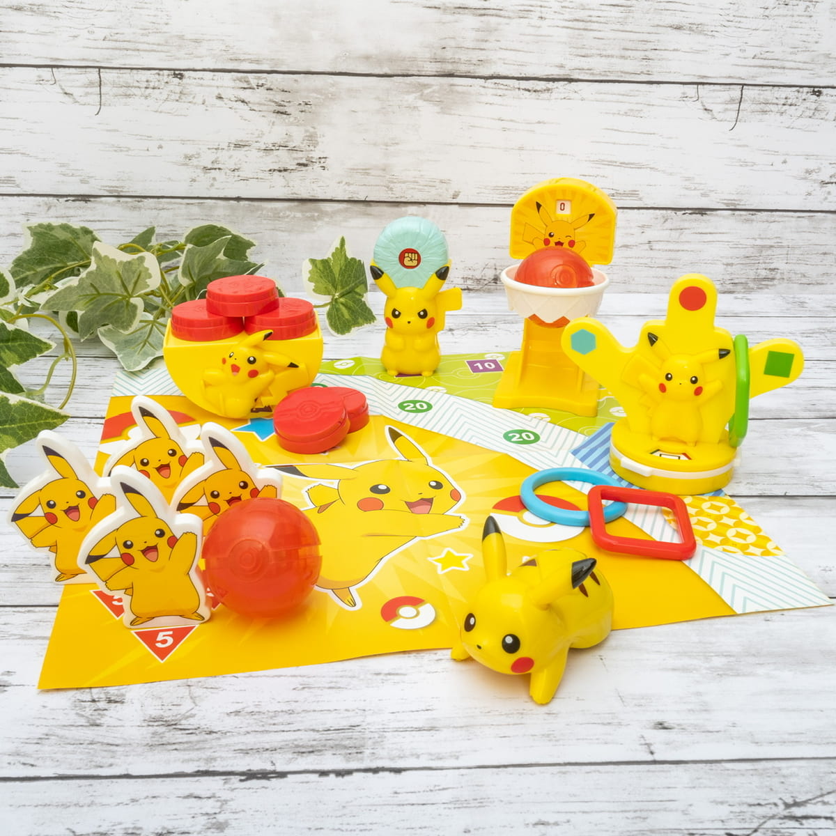ピカチュウと遊べるおもちゃが6種類！マクドナルド ハッピーセット