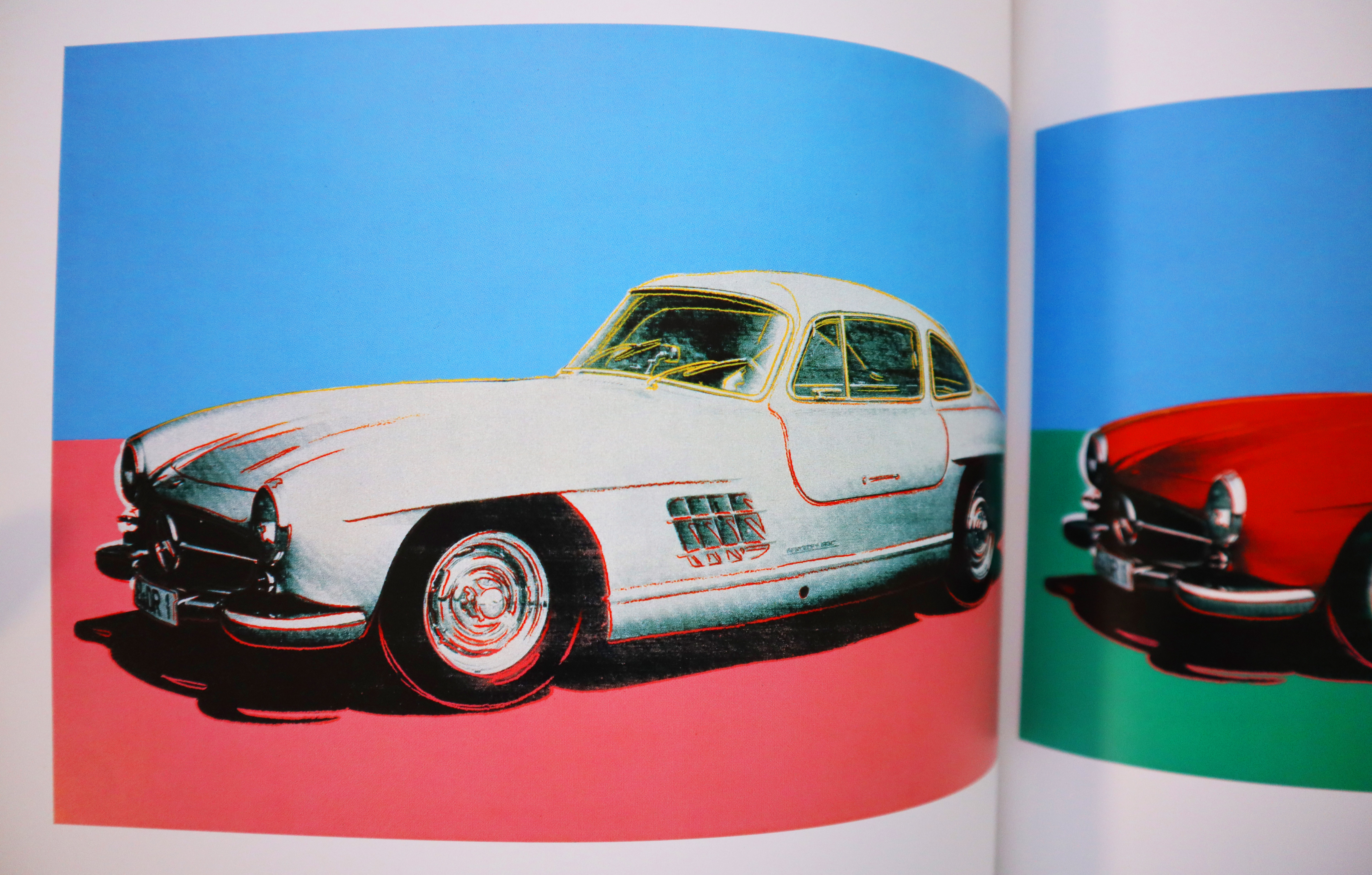 カラフルな車がずらーっと。アンディーウォーホル遺作展 CARS | egasuki