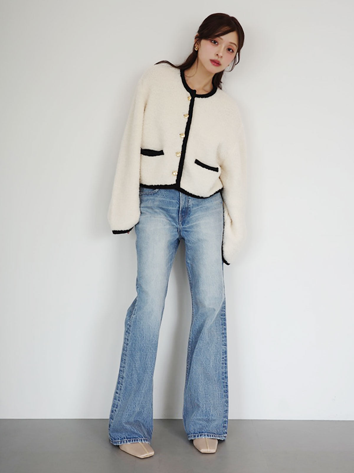 スリムフレアデニムパンツ