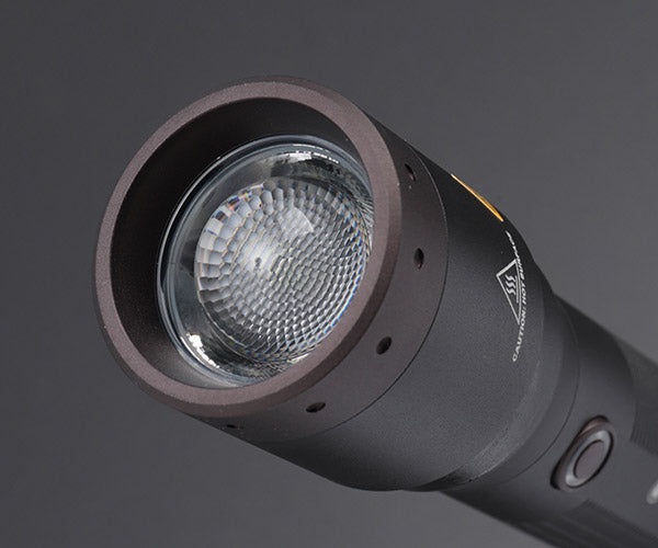 LEDLENSER P7R Core LEDライト 1400lm 502181 レッドレンザー