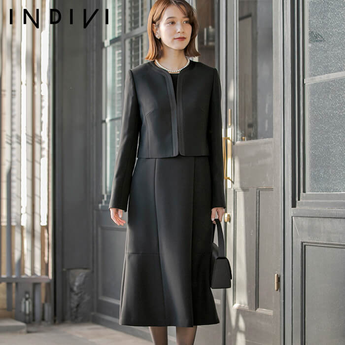 洗える｜サテン切り替えのアンサンブル 9号・ブラック｜東京ソワール