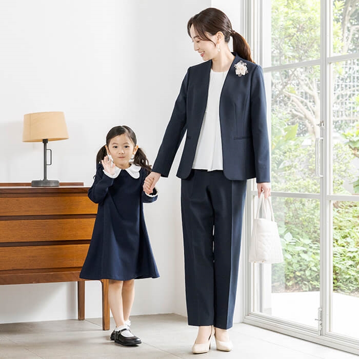 洗える｜定番ネイビーパンツスーツ 9号・ネイビー｜東京ソワール