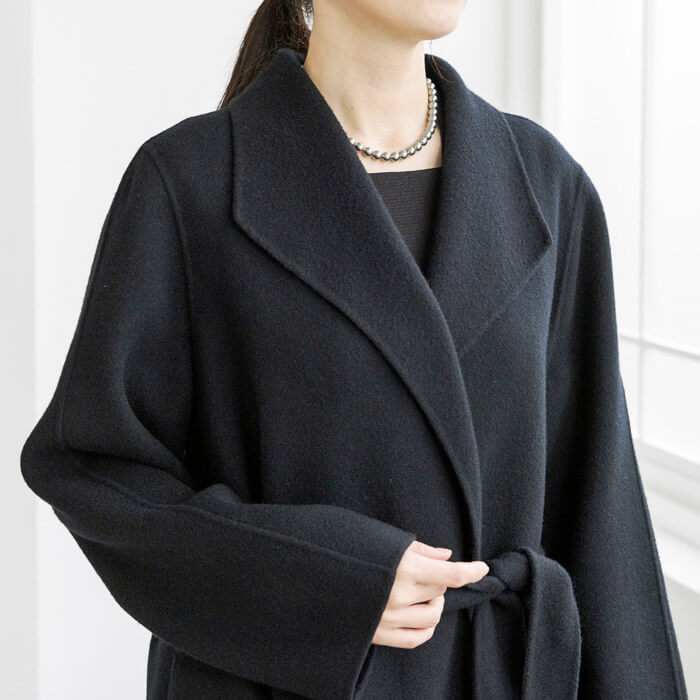 ベルト付｜カシミヤ混のウールコート L・ブラック｜東京ソワール