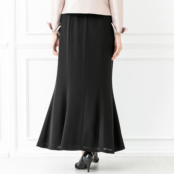 マーメイドラインのロングスカート 9号・ブラック｜東京ソワール