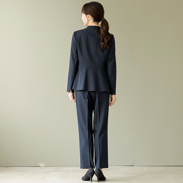 洗える｜定番ネイビーパンツスーツ 13号・ネイビー｜東京ソワール