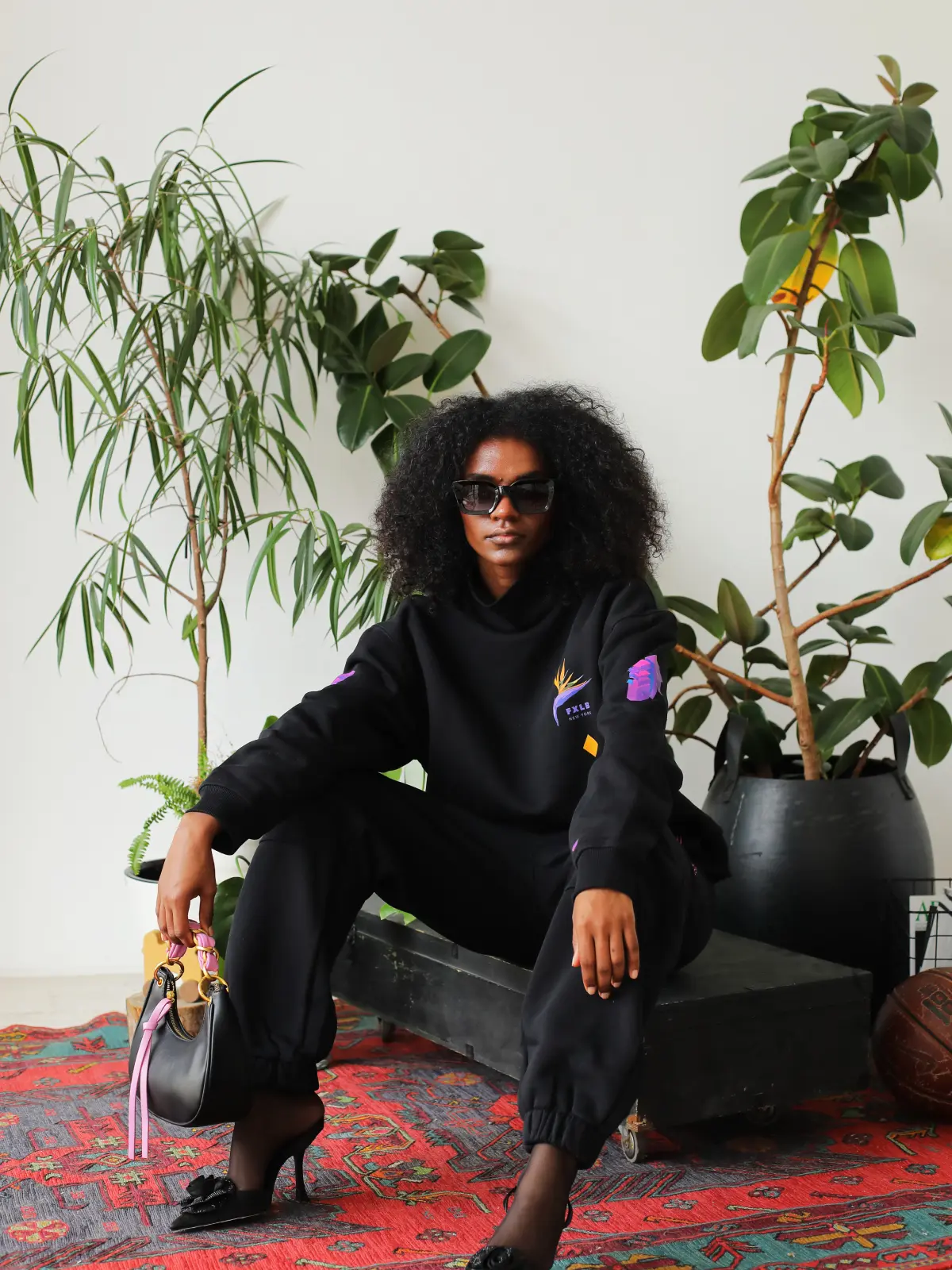 BLACK FLEECE HOODIE - FXLB NY