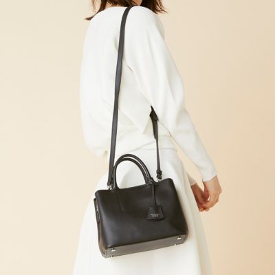 TOPKAPI(トプカピ)のフロントステッチ レザーミニショルダーバッグ通販