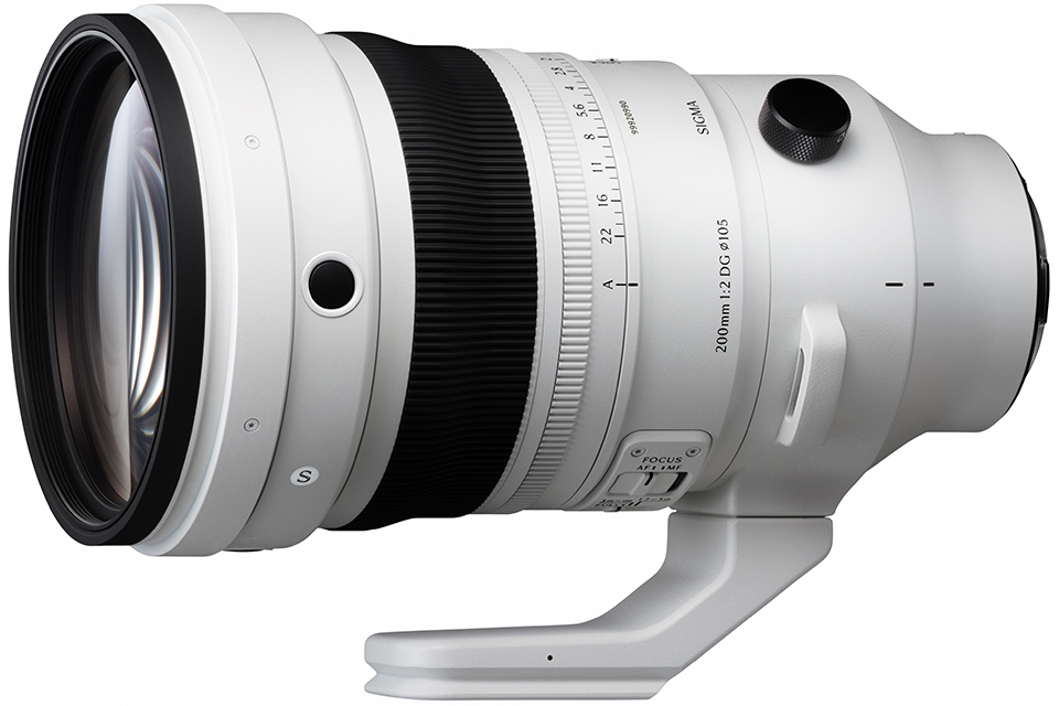 世界初のフルサイズミラーレス用200mmF2望遠レンズ「Sigma 200mm F2 DG