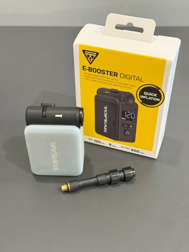 最近流行りの電動空気入れ店頭でお試し頂けます！】ジャイアントストア