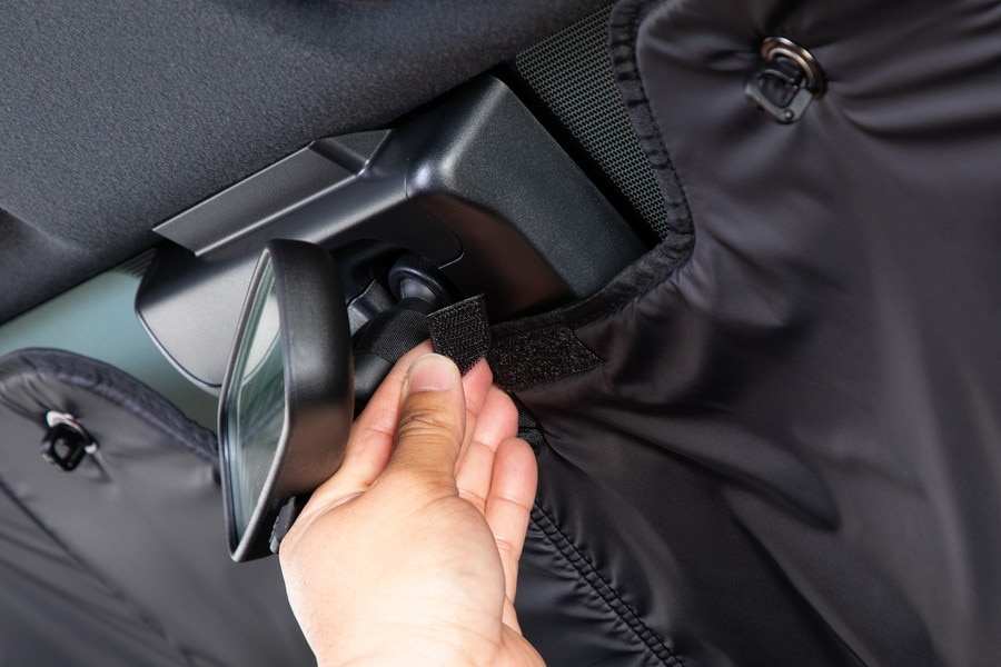 ハイエース専門店 ユーアイビークルのハイエース 遮光パッド フロント3面