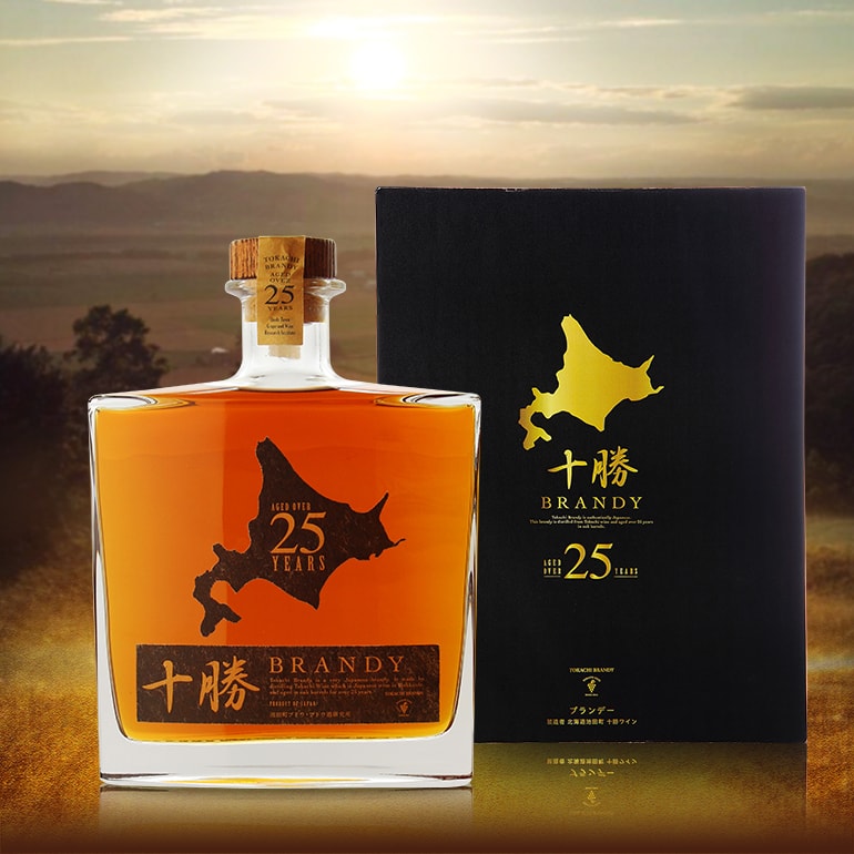 送料無料 十勝ブランデー 25年 56度 700ml 数量限定 国産 北海道産