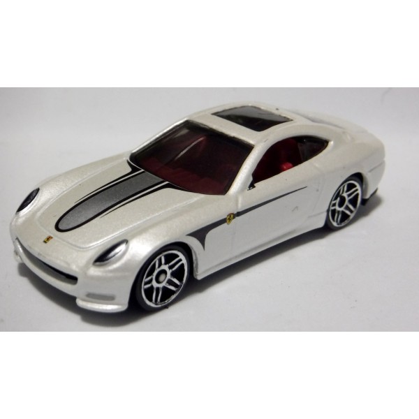 Hot Wheels - Ferrari 612 Scaglietti - Global Diecast Direct