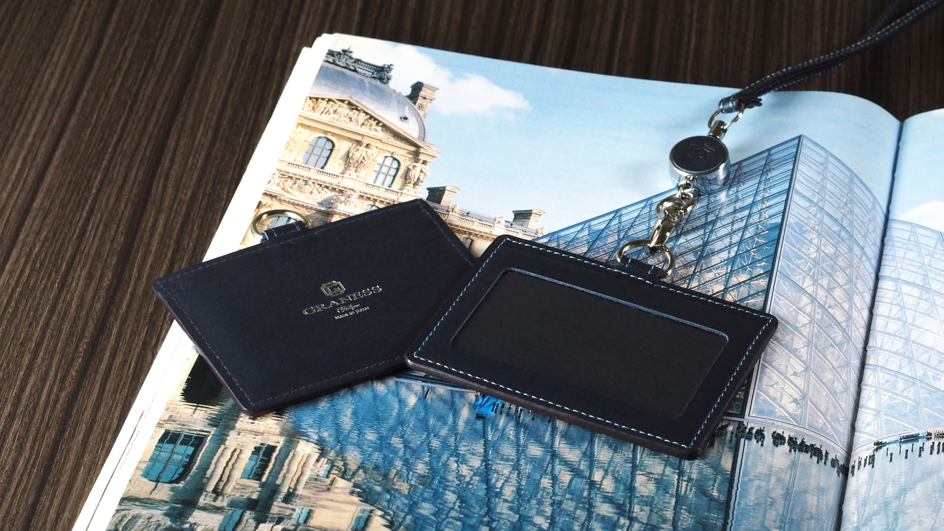 本革製社員証ケース ＜エグゼクティブ横型＞｜人気の名入れ記念品