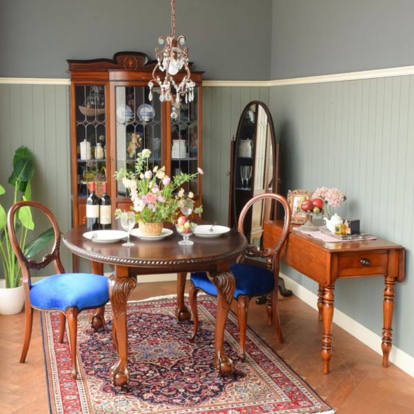 英国アンティークの美しい伸長式テーブル、クイーンアン様式の