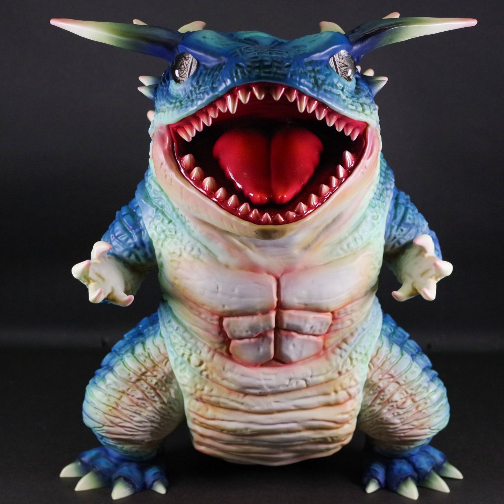 5月29日(水)18時より抽選開始】【IN TOY】サラマンダー怪獣MAXが登場