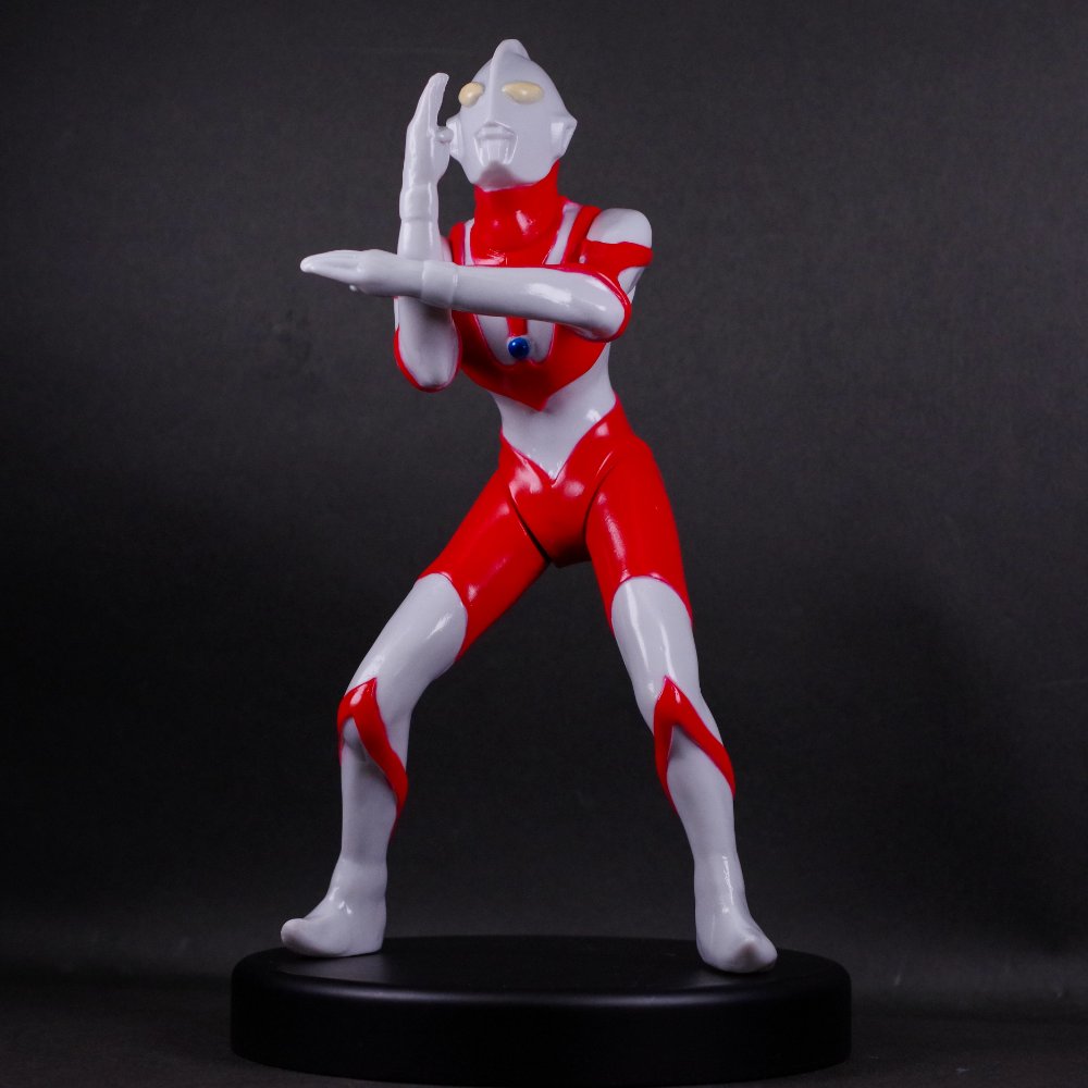 6月23日(日)より販売開始】【ヒカリトイズ】ウルトラマンが登場