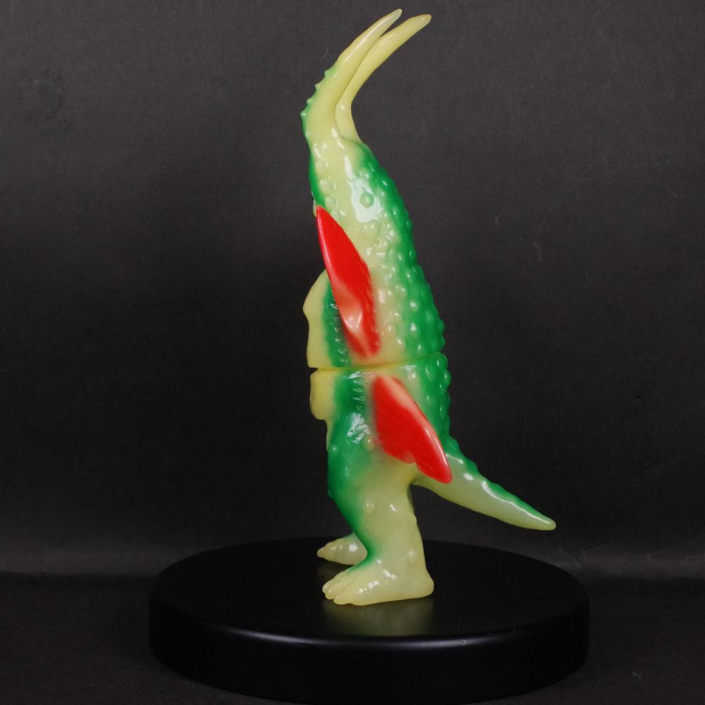 3月16日(日)より販売開始】【アマプロ】触手獣 ムチーが登場