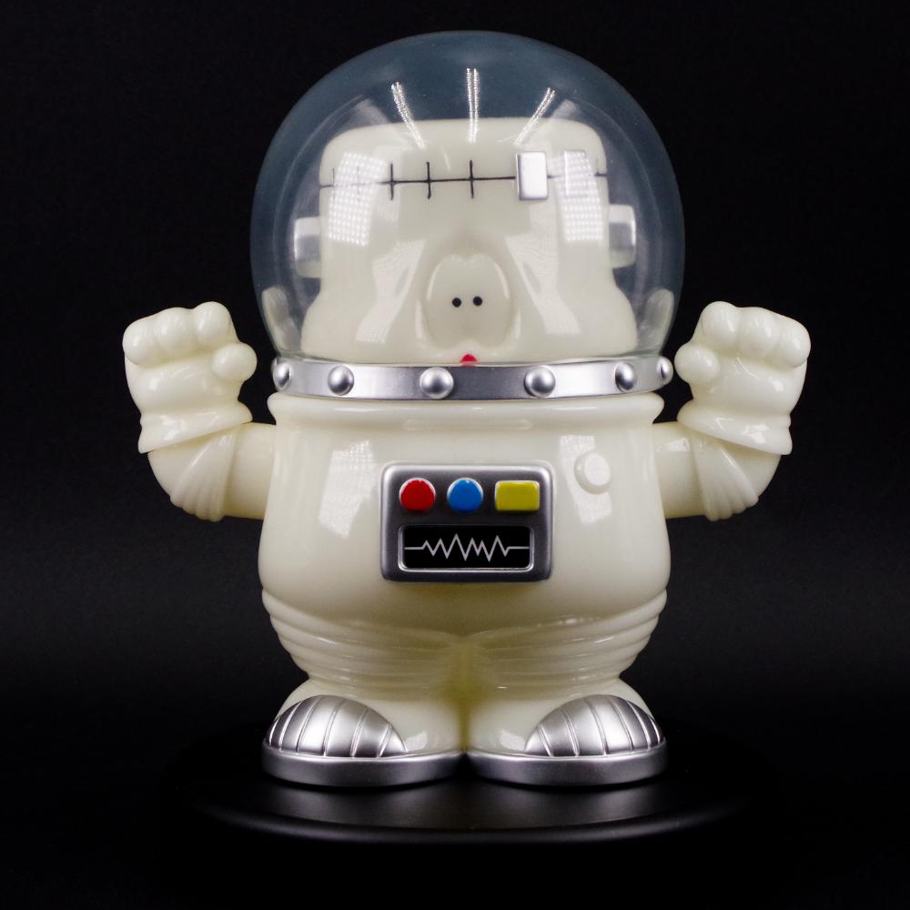 11月28日(金)18時より抽選開始】【HUMAN ROBOT】ASTRO Boo! が登場