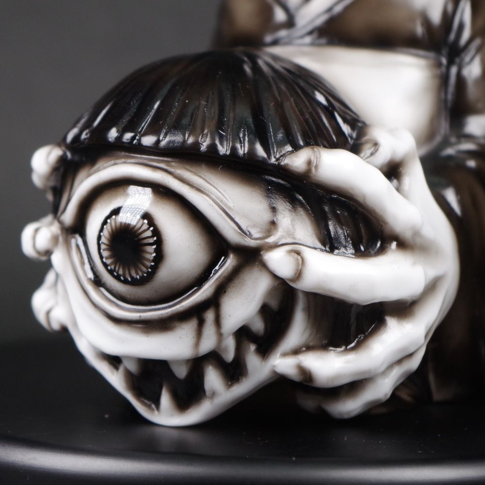 墓場の生誕祭 抽選ソフビ情報】かっこわらい雑貨店(笑)が贈る次なる