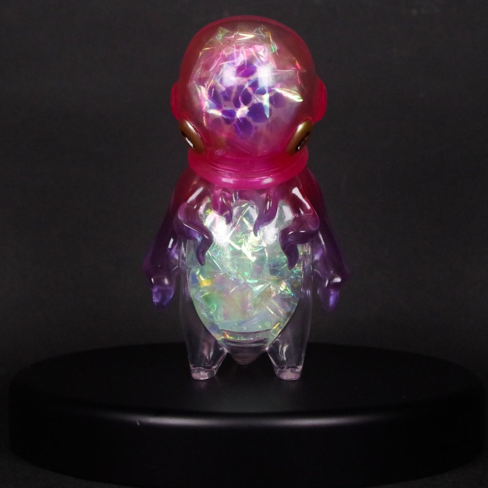 8月7日(日)11時より販売開始】変形ギミックとオーロラ塗装で変幻自在