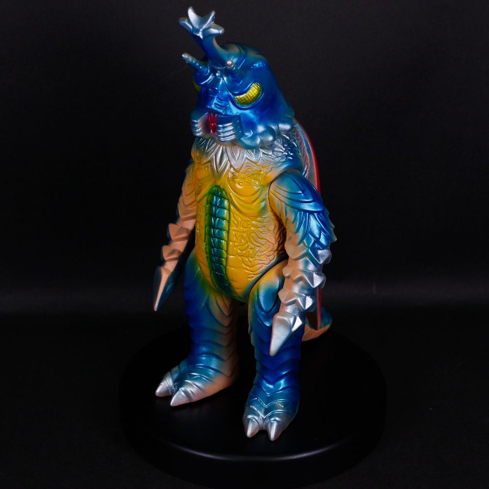 10月13日(金)より受注受付開始】【ブルマァク】メガロ(ブルー)が登場