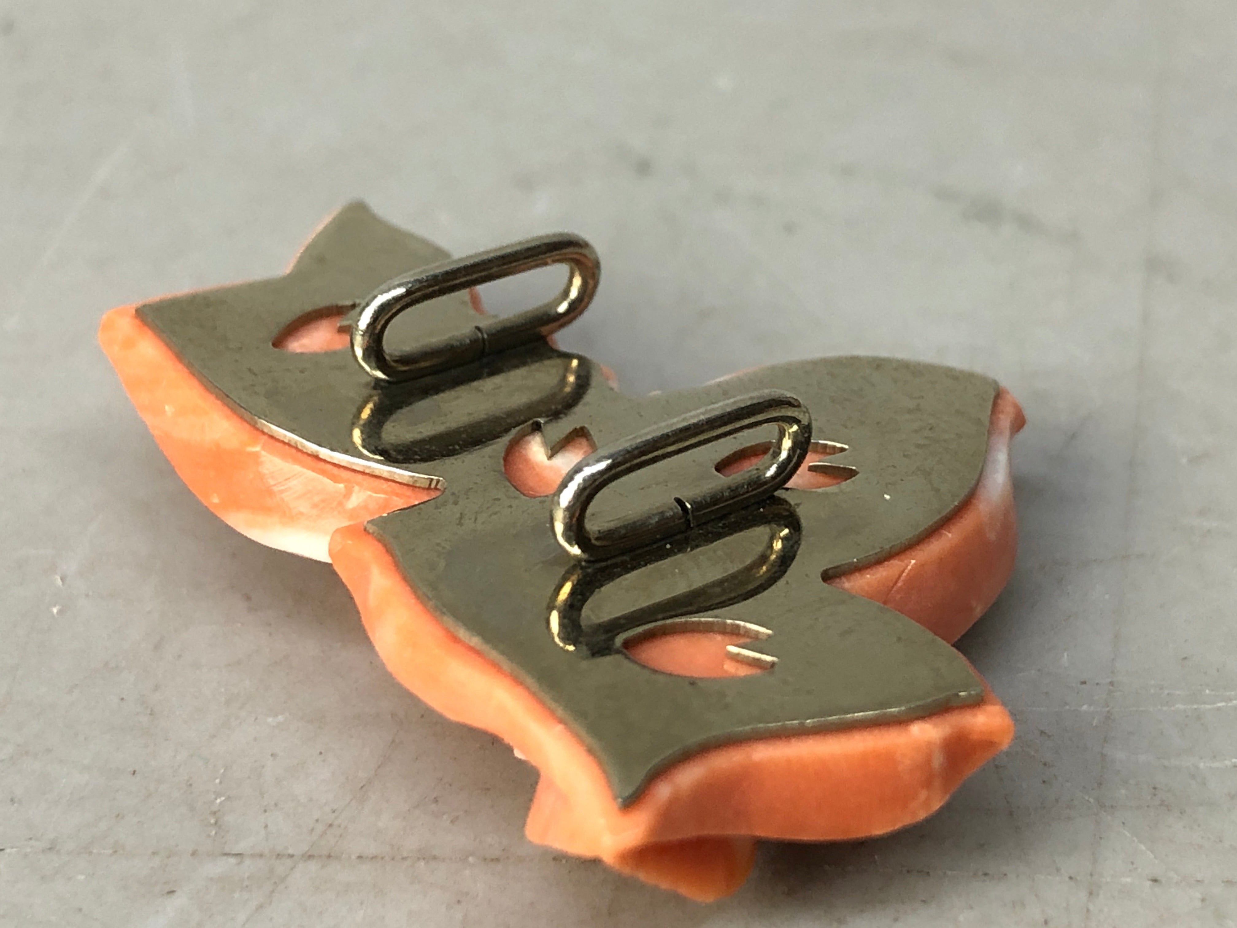 Y7973 OBIDOME Coral sculpture Sash clip brooch Japan antique