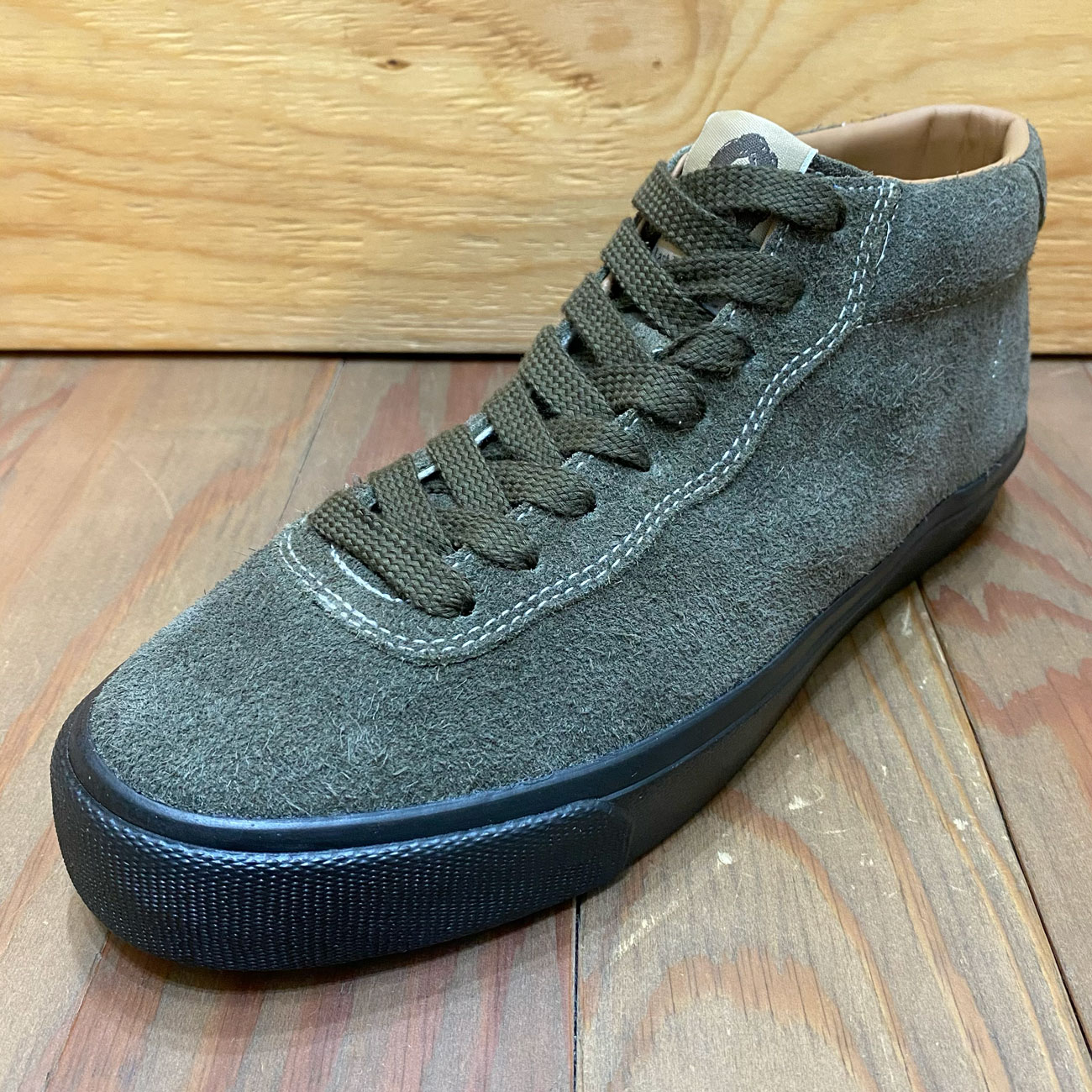 LAST RESORT AB VM001 MID DANE BRONZE GREEN/WHITE | 東京のスケート