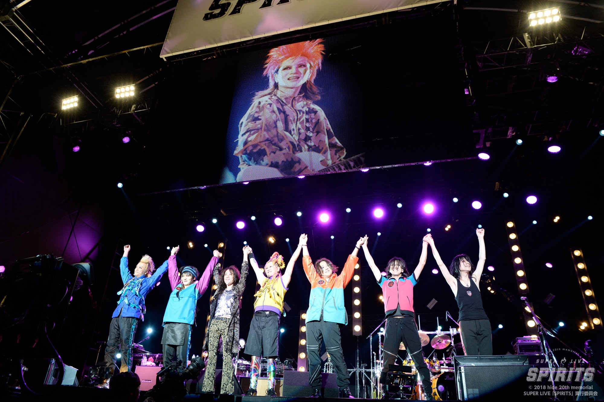 LIVE REPORT 4月28日(土)| hide 20th memorial SUPER LIVE 「SPIRITS」