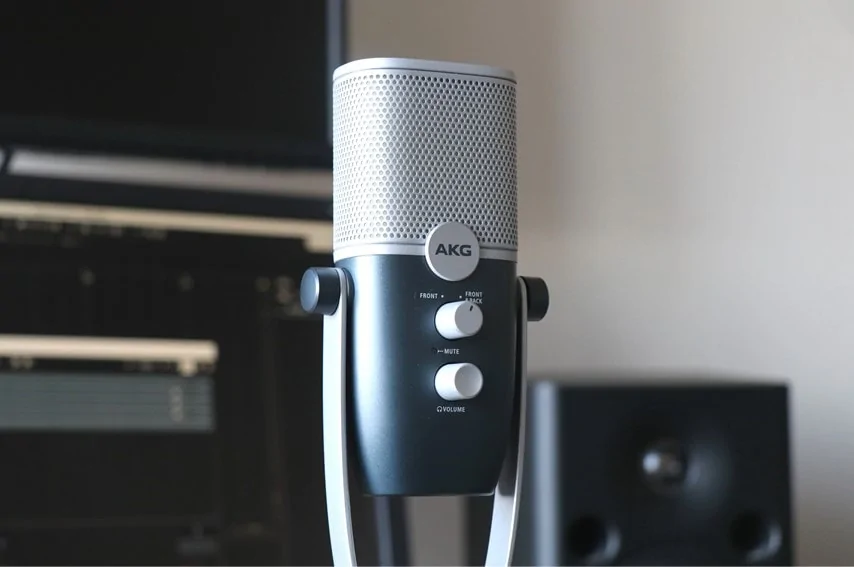 AKG Ara-Y3をレビュー。難しい設定不要で高音質なUSBマイク | 弾き語り