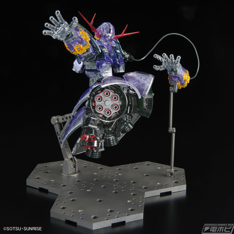 限定ガンプラ「RG ジオング［クリアカラー］」や「HG RX-78-02