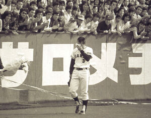 長嶋茂雄メモリアルゲーム12選《12》 涙、涙でファンに別れ…現役