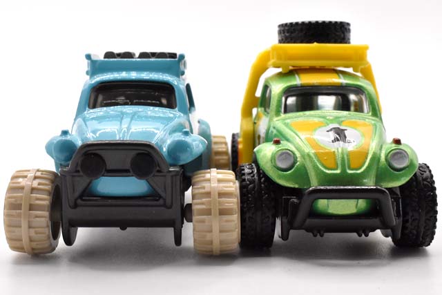 VOLKSWAGEN “BAJA BUG”、2022年メインライン版と2019年プレミアム版の