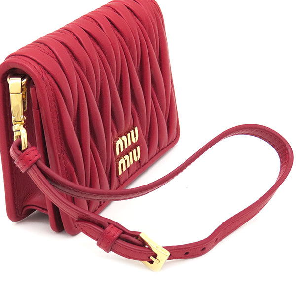 ミュウミュウ MIU MIU マテラッセ 5MC107 ロッソ レザー カードケース