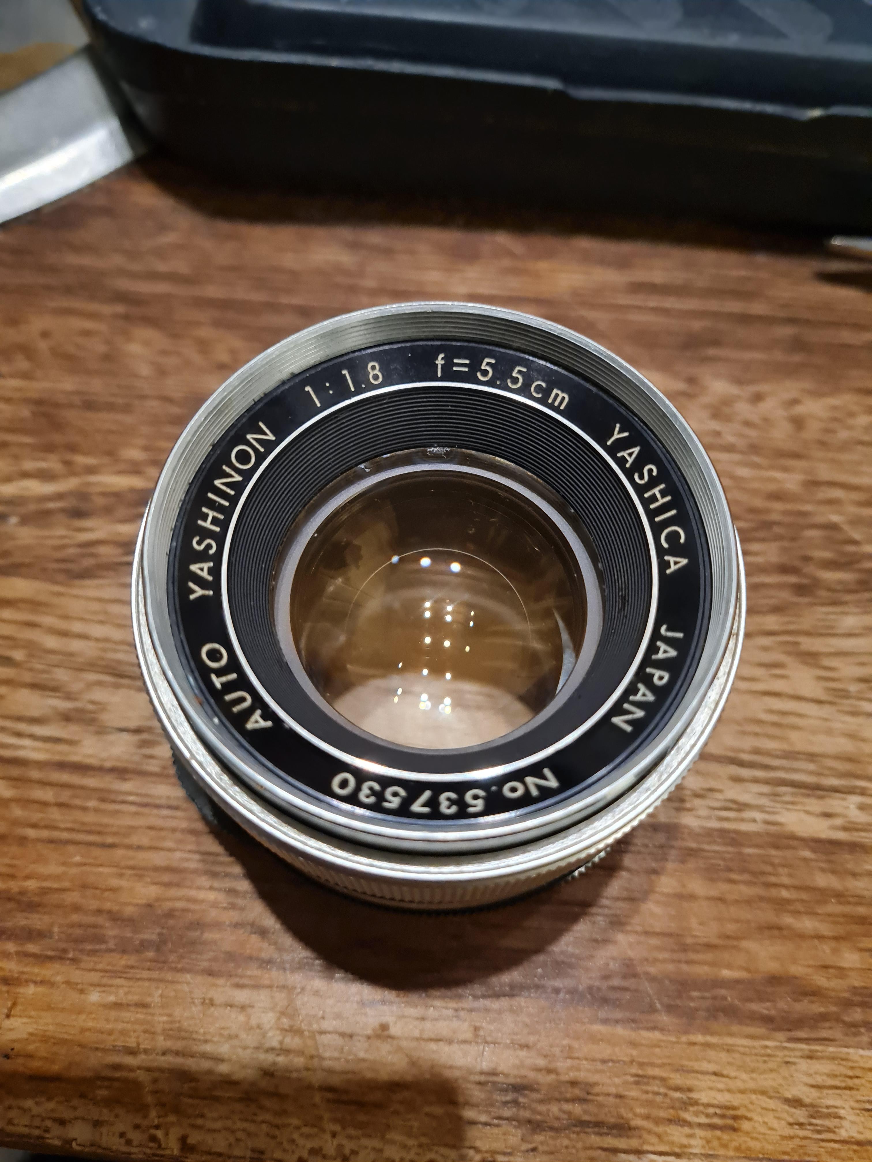 Yashica Yashinon 55mm f1.8 fresh from the fleamarket. : r